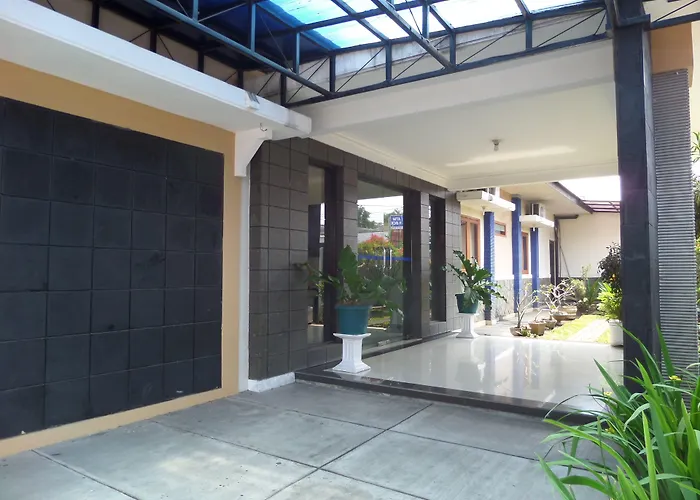 Armi Hotel Malang